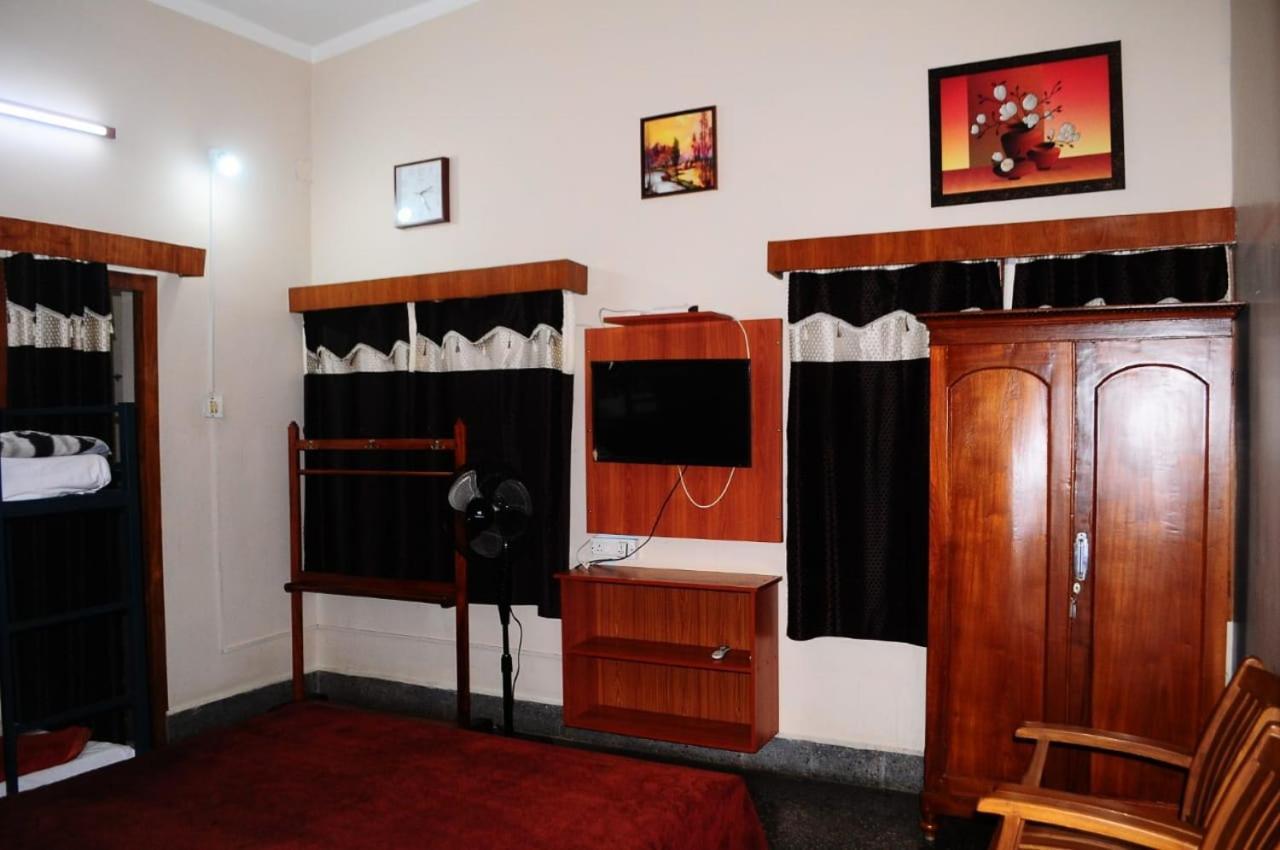 Park Corner Home Stay Coonoor Εξωτερικό φωτογραφία